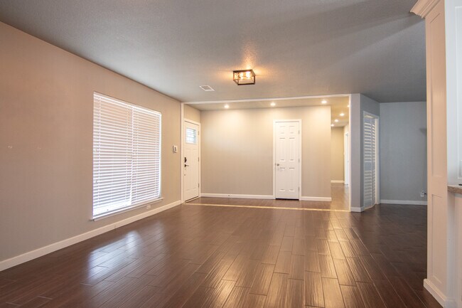 Photo - 7575 Chelsea Pl