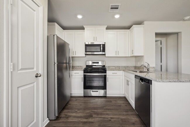Photo - 10410 Red Cardinal Dr