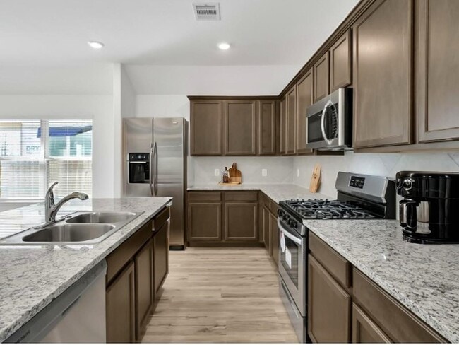 Photo - 3806 Rock Ledge Dr