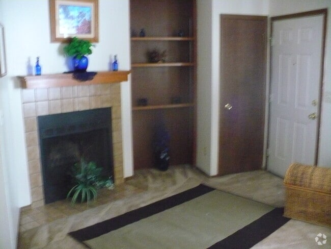 Building Photo - 3714 Oro Blanco Dr Rental