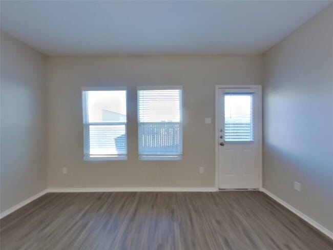 Photo - 149 Mica Trl