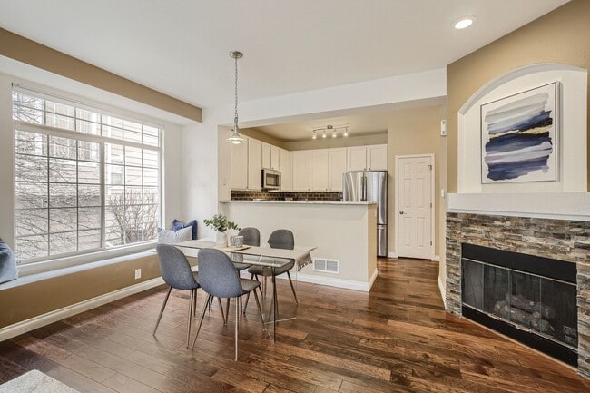 Photo - Updated 2B/2.5B In Summit at Rock Creek Community
