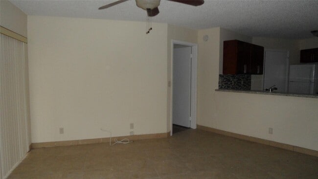 Photo - 9999 Summerbreeze Dr Unit 1007