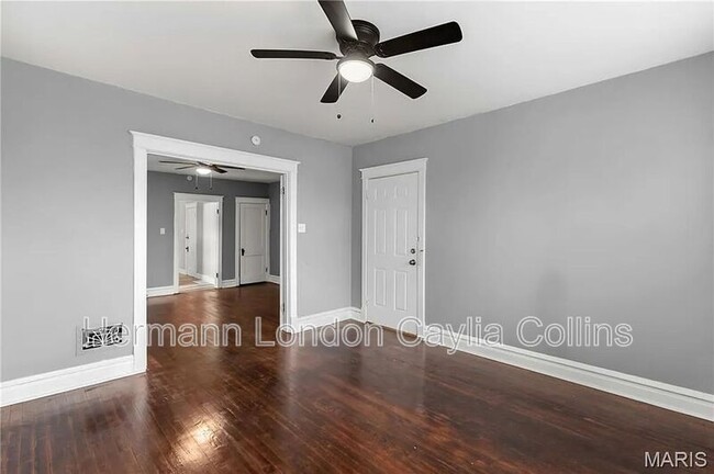 Photo - 4234 Dewey Ave