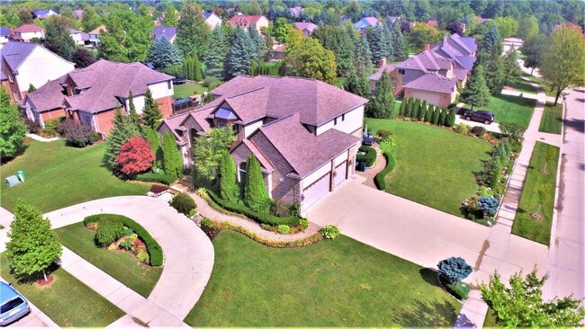 Photo - 6768 Merrick Dr