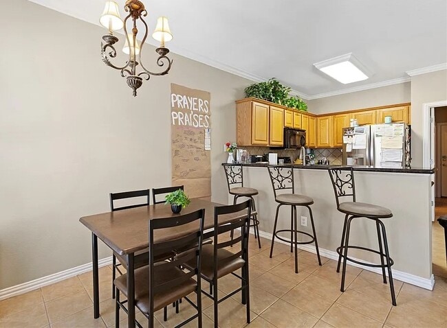 Photo - 1001 Krenek Tap Rd Unidad #2802