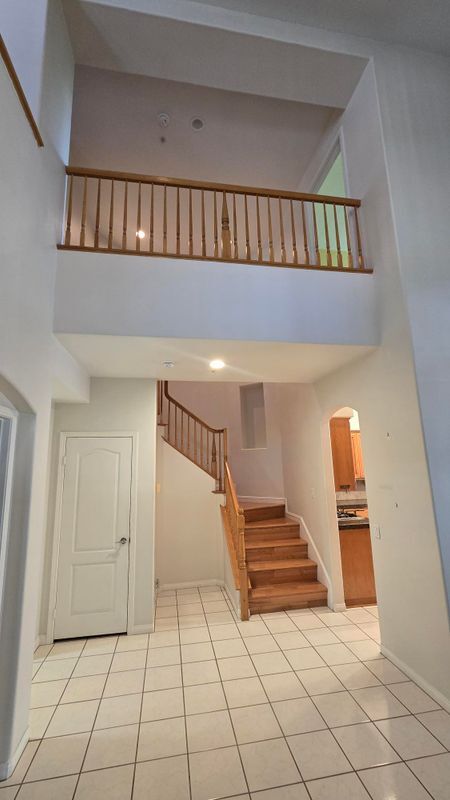 Photo - 1520 Upland Hills Dr S