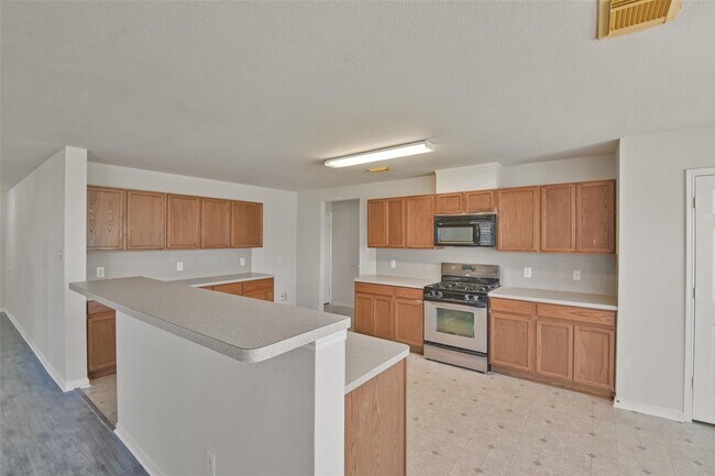 Photo - 3831 Pebble Garden Ln