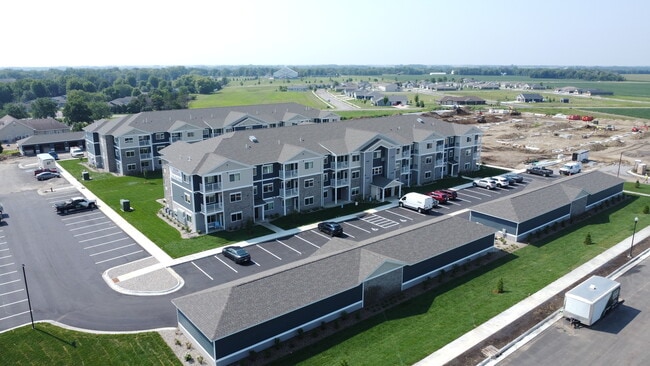 Building Photo - Highland Apartments