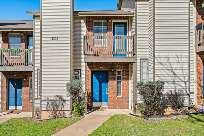 RIVER CROSSING TOWNHOME - 2BD -2.5BA - GRE... - RIVER CROSSING TOWNHOME - 2BD -2.5BA - GRE...