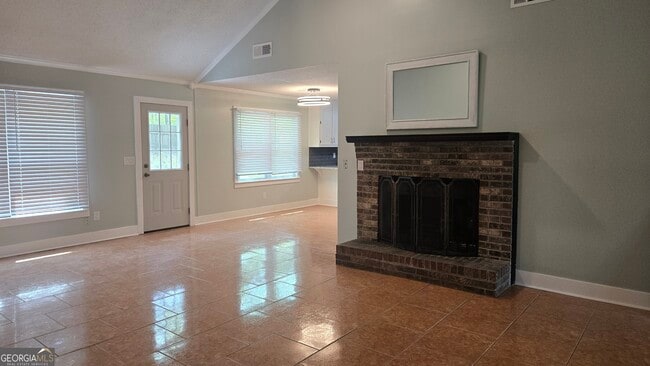 Photo - 391 Hidden Valley Dr SE