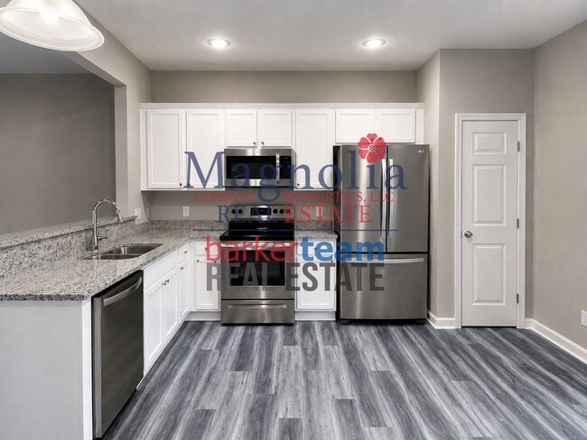 Photo - 3 Bedroom 2 Bathroom Home in Live Oak Subdivision - Richmond Hill
