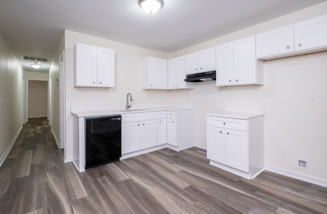 Photo - 1624-1626 Brown Unit 1626 -  A