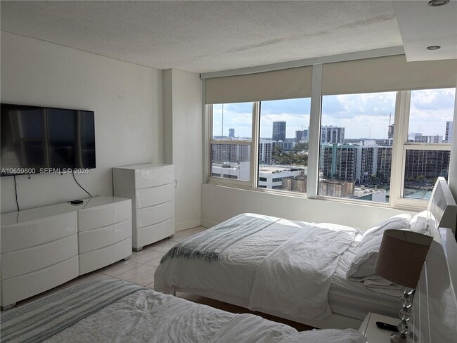Photo - 3505 S Ocean Dr Unit 1403