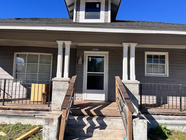 Photo - 1621 12th St