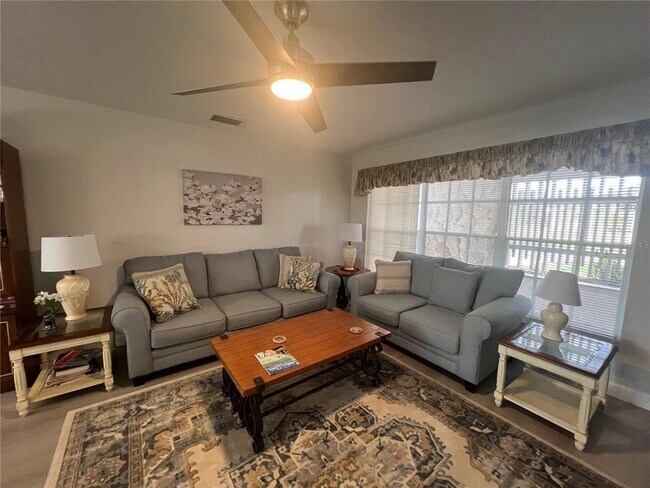 Photo - 5290 Neville Terrace