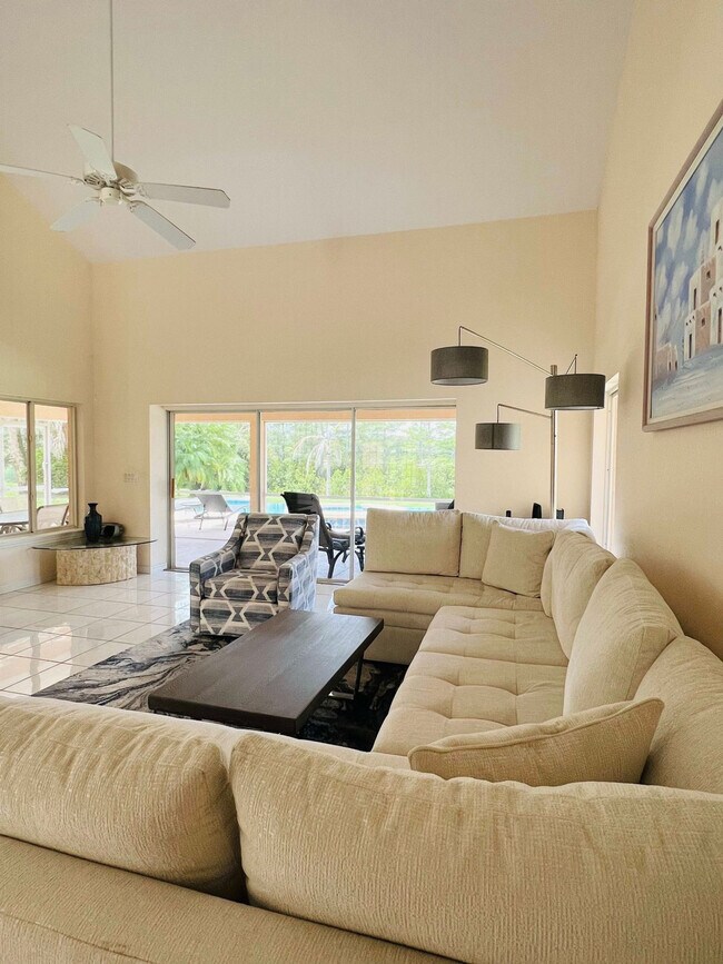 12853 Bellerive Dr Unit SI ID1565895P