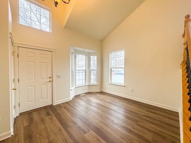 Photo - 1040 N 130 W