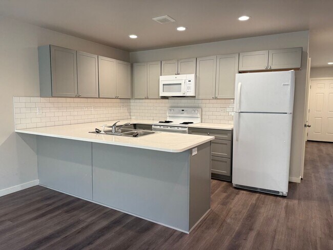5305 Smitten Street #3
