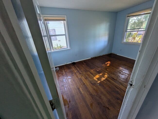 Photo - 1600 Damon St