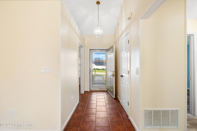 Photo - 4605 Pulaski Ct