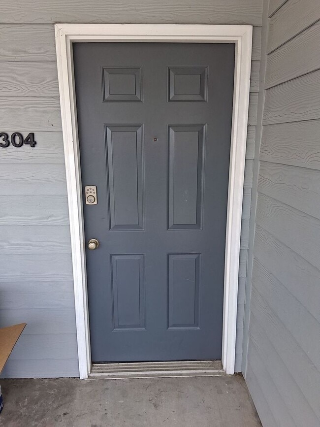 Photo - Laurel Station - 3BR/2BA Condo in Fort Sanders available for FALL 2026! Rent includes TWO assigne... Unit 304