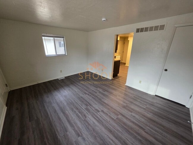 Photo - 1406/1408 Broadway St Unit 1408 Broadway St