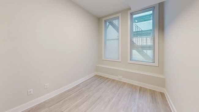 Photo - No Brokers Fee, Theater District of Boston, In-Unit Washer/Dryer, Brand new Renovation