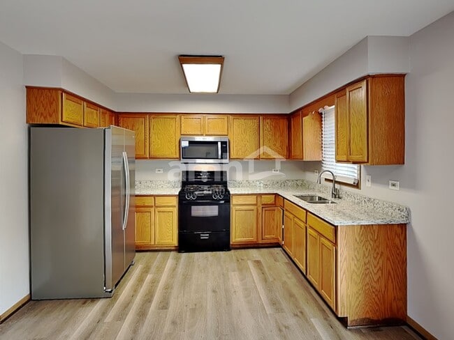 Photo - 7007 Lewis & Clark Dr