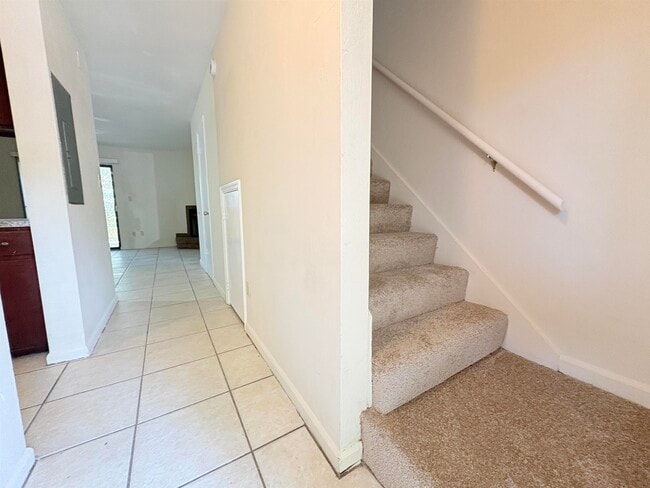 Photo - 1864 Sylvan Ct