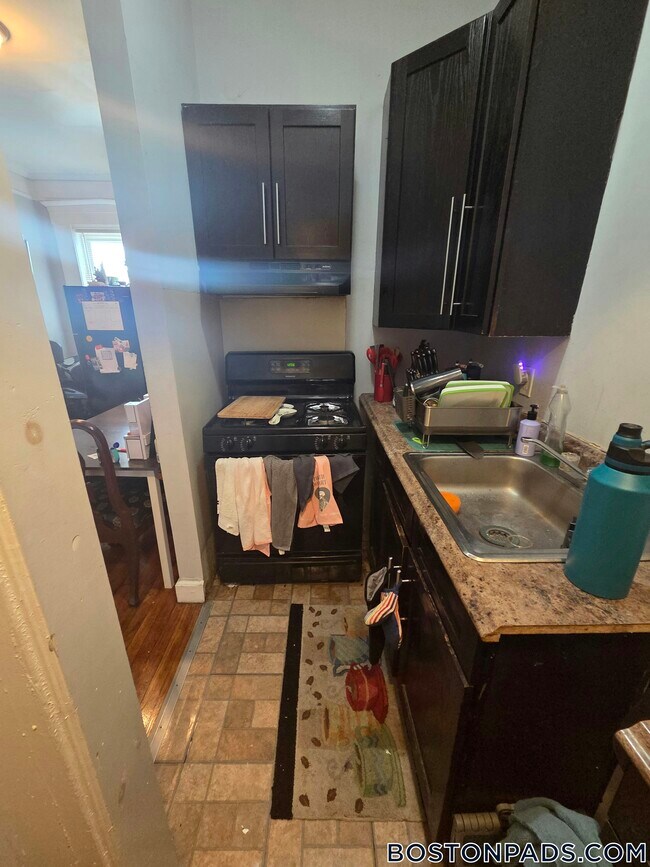 Photo - 11 Akron St Unit 1