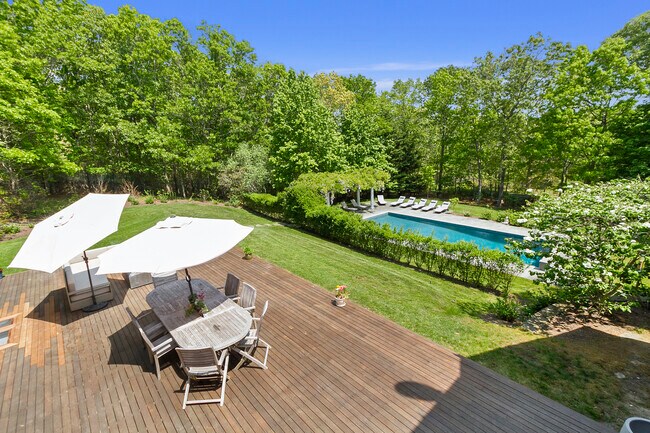 Photo - 139 Northside Dr