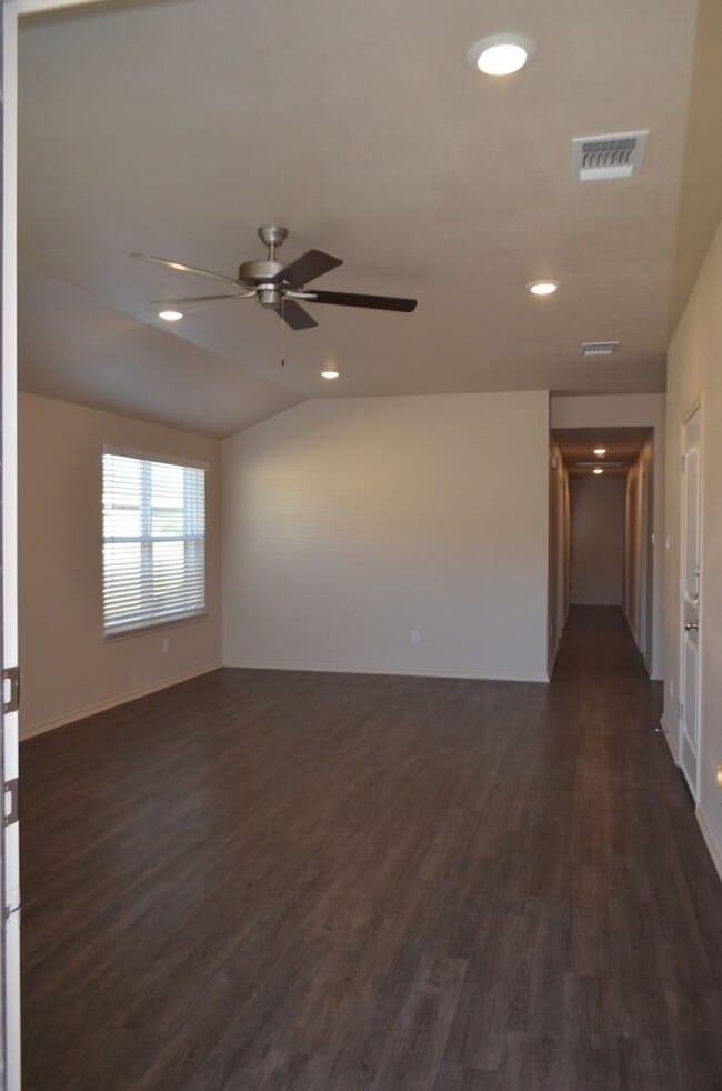 Photo - 1713 Clovis Dr Unit A 1713