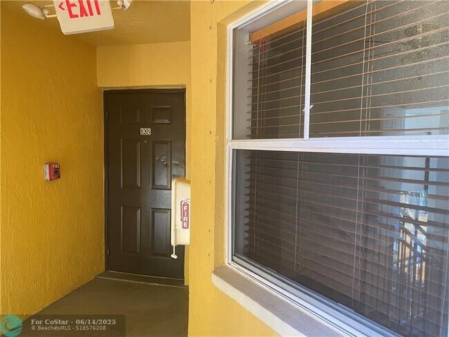 Photo - 9640 NW 2nd St Unit 5-302