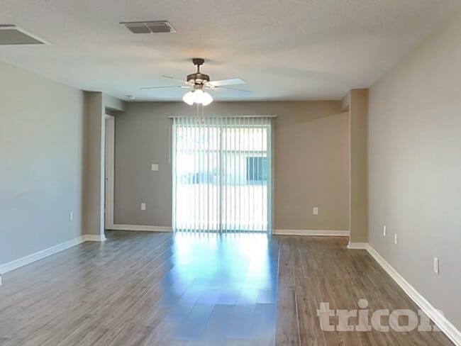 Photo - 6130 Dolostone Dr