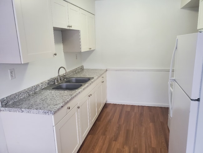 Photo - 1716 E 80th St Unit Apt. 1