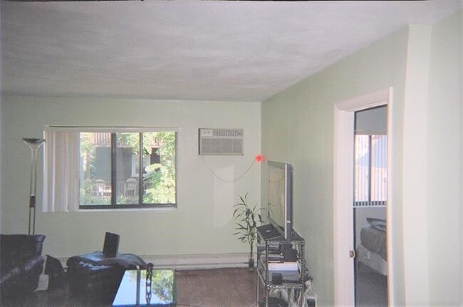Photo - 10 Roberts St Unit 21