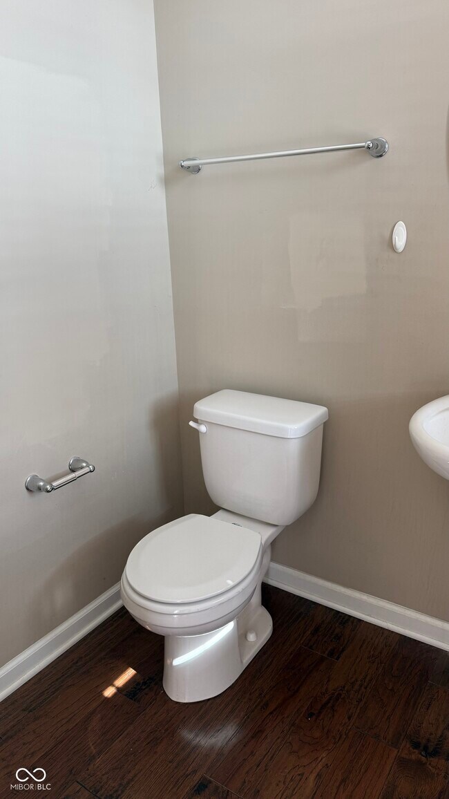 Photo - 5784 Pebblebrooke Rd