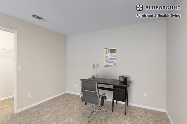 Photo - 100 Court N Dr Unidad FL2-ID3089A