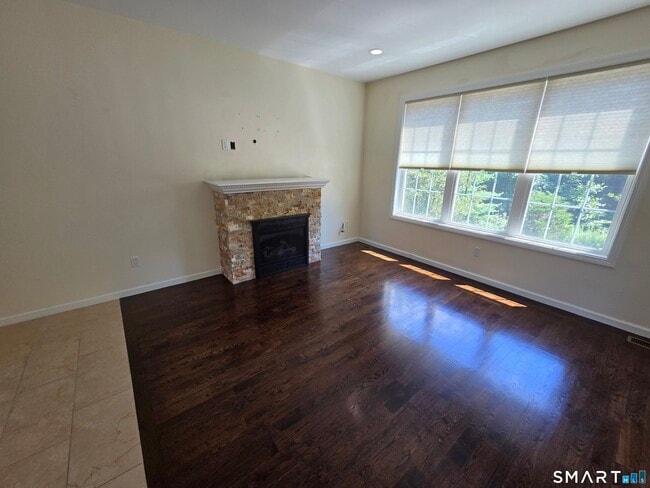 Photo - 10 Oak Meadows Dr Unidad 10