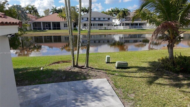 Photo - 1393 Majesty Terrace