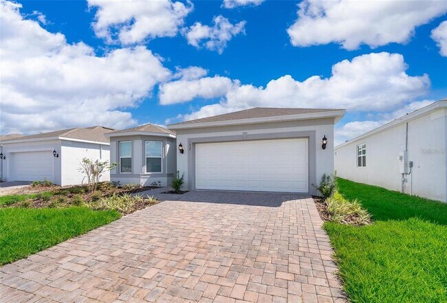 Photo - 1937 Spring Shower Circle