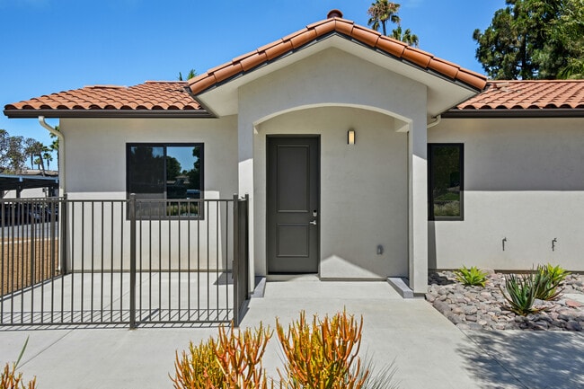 Freestanding Homes with direct entry