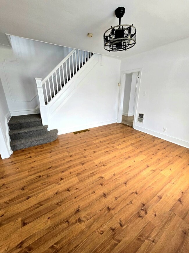 Photo - 72-29 66th Rd