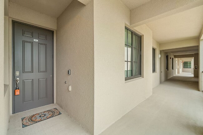 Photo - Fully Furnished Condo For Rent in Bradenton! Unidad 303