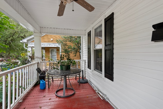 Photo - 821 Burch Ave Unidad Bottom Left