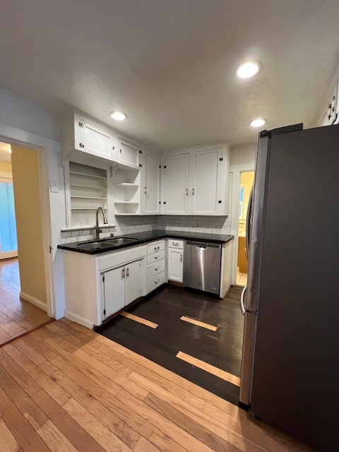 Photo - 1359 E 9th St