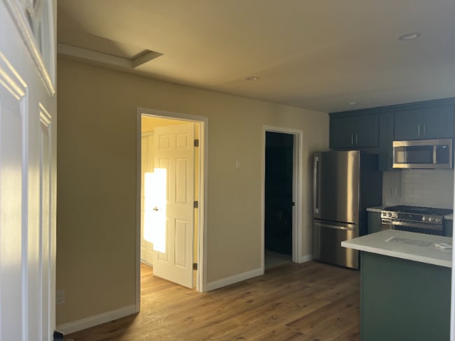 Photo - 1345 Roycroft Ave Unit 1345 A Roycroft Ave., Long Beach, CA