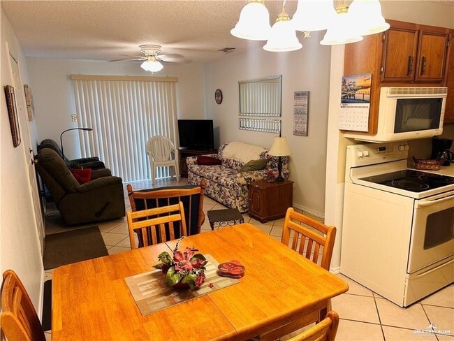 Photo - 10 South Dr Unit 15