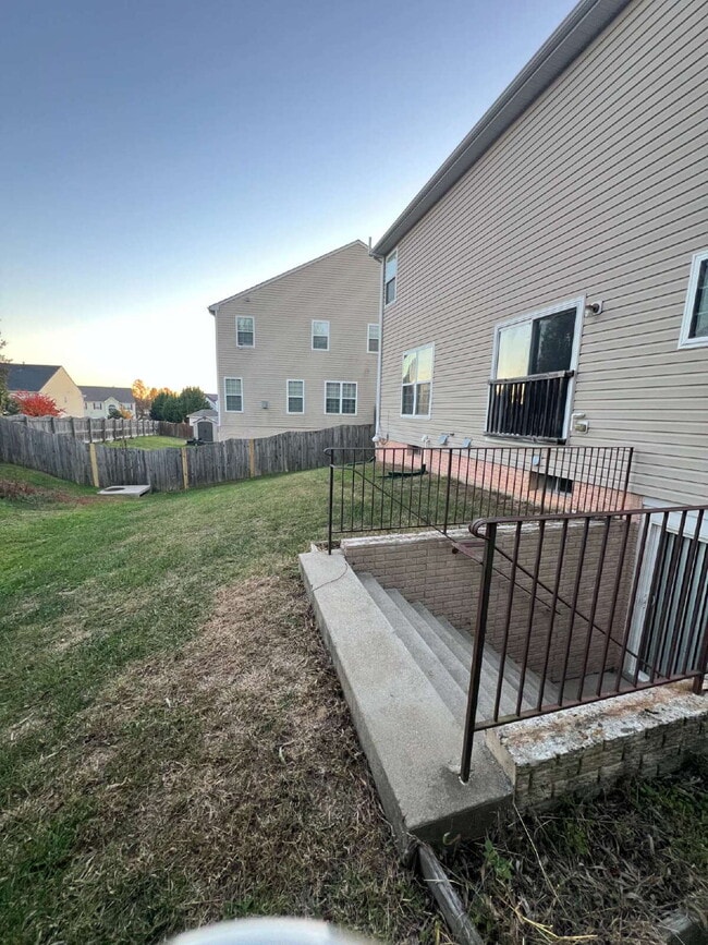 Photo - Move-in Special: HALF OFF off of the first... Apartamento